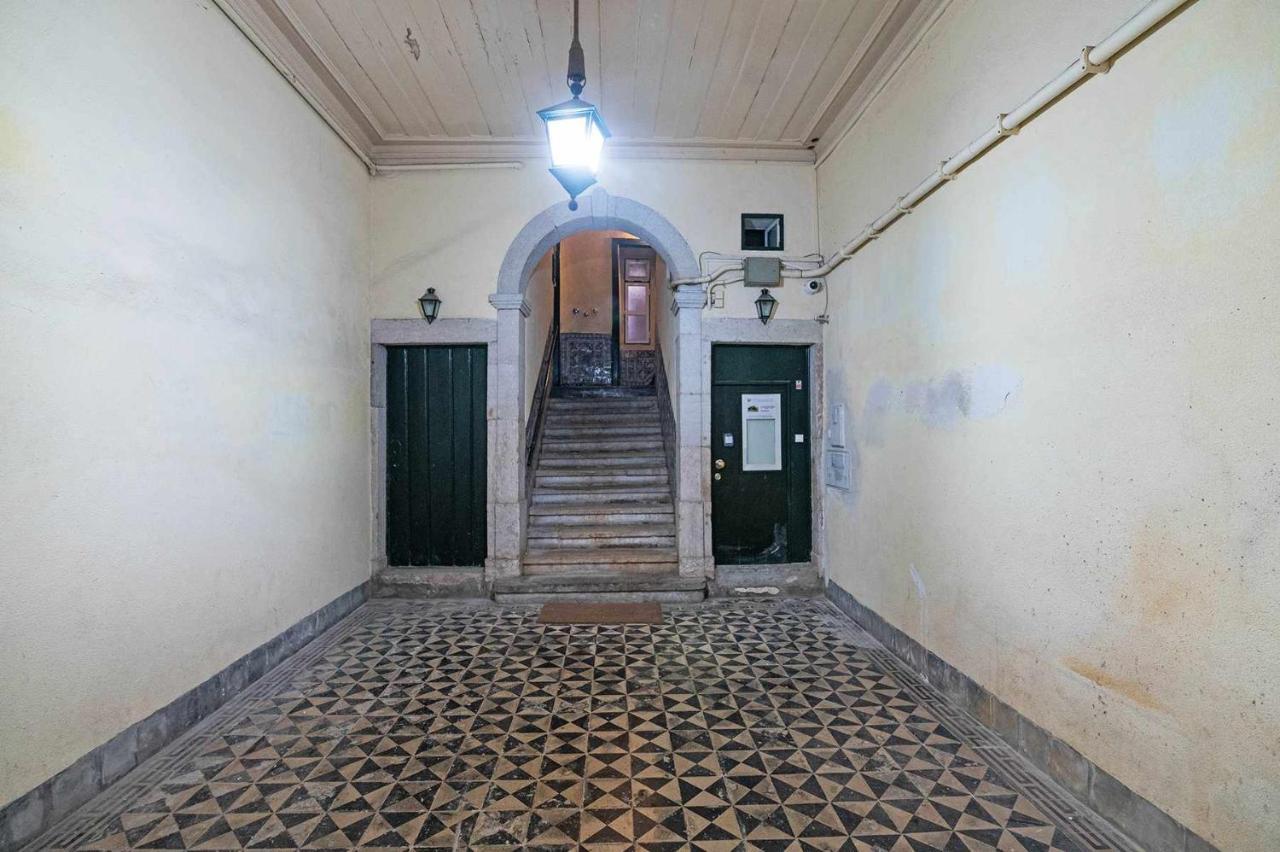 Bairro Alto Palace Special For Groups Up To 24 Guests Apartment ลิสบอน ภายนอก รูปภาพ